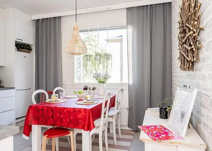 Апартаменты Casa Merikotilo Merellisessae Meriraumassa. *